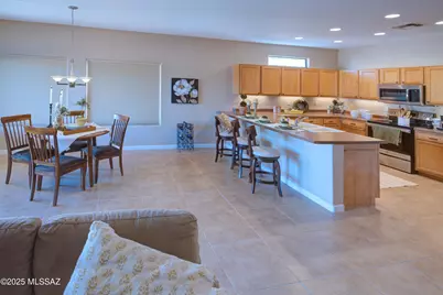 2167 S Via Vespucci, Green Valley, AZ 85614 - Photo 6