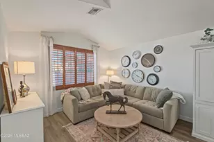 3718 W Sundial Pl, Tucson, AZ 85742 - Photo 10