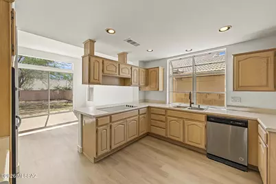 37965 S Birdie Drive, Saddlebrooke, AZ 85739 - Photo 16
