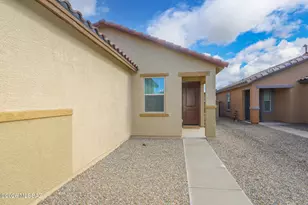 10554 W Harrigan Dr, Marana, AZ 85653 - Photo 2
