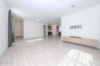 10554 W Harrigan Drive, Marana, AZ 85653 - Photo 6