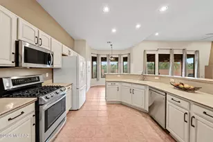 11667 N La Tanya Dr, Oro Valley, AZ 85737 - Photo 14
