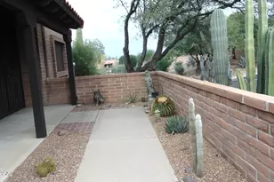 1838 W Camino Urbano, Green Valley, AZ 85622 - Photo 30
