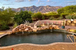 4645 N Placita Roca Blanca, Tucson, AZ 85718 - Photo 2