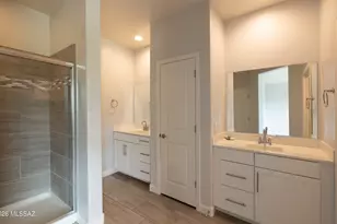 13755 E Silver Pne Trl, Vail, AZ 85641 - Photo 18