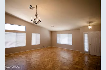 5471 N VÃ­a Umbrosa, Tucson, AZ 85750 - Photo 4