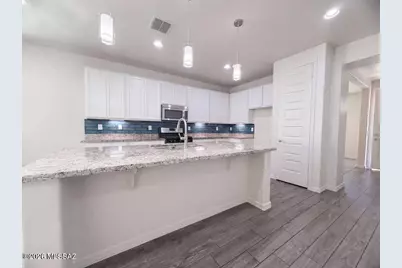 9836 E Theia Drive, Mesa, AZ 85212 - Photo 6