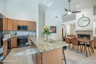 1460 E Desert Starling Ln, Tucson, AZ 85737 - Photo 24