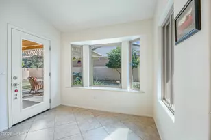 1460 E Desert Starling Ln, Tucson, AZ 85737 - Photo 18