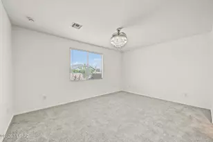 10940 W Sarabella Dr, Marana, AZ 85653 - Photo 8