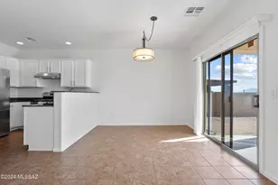 7185 S Camino Secreto, Tucson, AZ 85746 - Photo 6