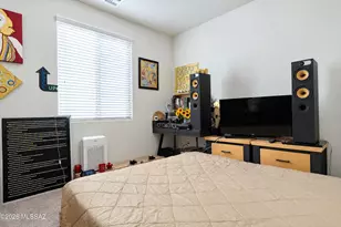 8928 E Wright School Loop, Tucson, AZ 85715 - Photo 12