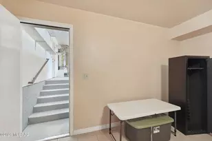 9340 N Denise Ann Pl, Tucson, AZ 85742 - Photo 32