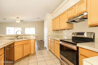 2398 W Horseshoe Place, Tucson, AZ 85745 - Photo 4