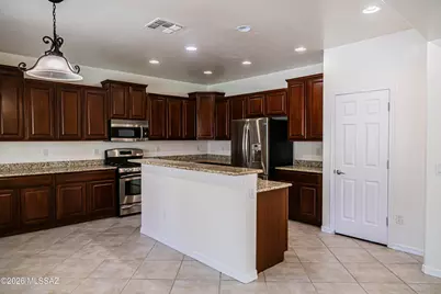 1252 W Vinovo Pass, Oro Valley, AZ 85755 - Photo 16
