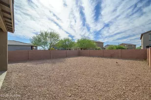 11926 W Charismatic Dr, Marana, AZ 85653 - Photo 40