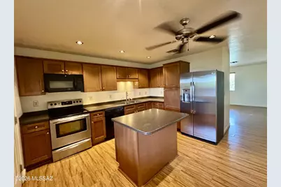 360 N Highland Avenue #3, Tucson, AZ 85719 - Photo 6