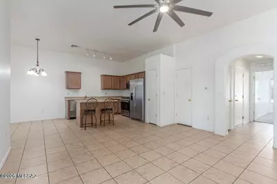 2001 E Calle Arroyo Lindo, Tucson, AZ 85706 - Photo 4