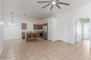 2001 E Calle Arroyo Lindo, Tucson, AZ 85706 - Photo 4