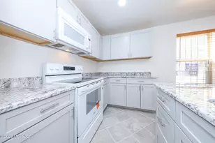 6665 E Calle La Paz, Tucson, AZ 85715 - Photo 6