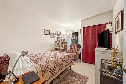 1740 S Desert Vista Drive, Tucson, AZ 85748 - Photo 20