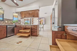 4049 S VÃ­a Del Picamaderos, Green Valley, AZ 85622 - Photo 22