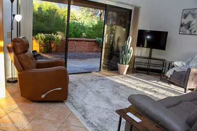 14026 N Green Tree Drive, Oro Valley, AZ 85755 - Photo 6