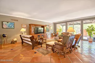10160 N Valle Del Oro Dr, Tucson, AZ 85737 - Photo 4