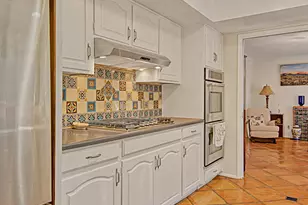 10160 N Valle Del Oro Dr, Tucson, AZ 85737 - Photo 6