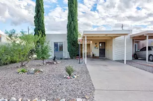 1180 S Alpine Cir, Green Valley, AZ 85614 - Photo 2