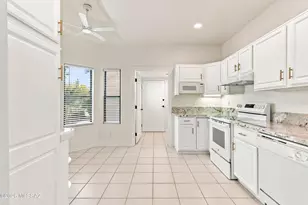 6078 N Running Deer Cir, Tucson, AZ 85750 - Photo 20
