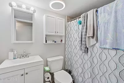 8325 E Louise Drive, Tucson, AZ 85730 - Photo 12