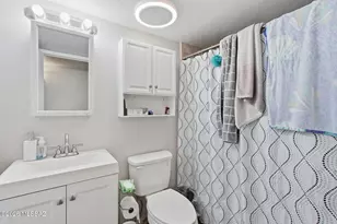 8325 E Louise Dr, Tucson, AZ 85730 - Photo 12
