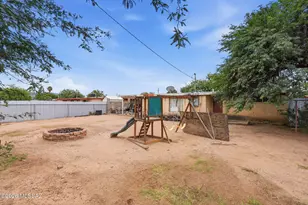8325 E Louise Dr, Tucson, AZ 85730 - Photo 22
