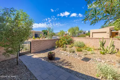 13852 N Topflite Drive, Oro Valley, AZ 85755 - Photo 24