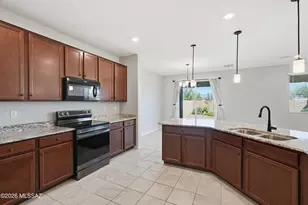 4479 S Sunrise Bluff Way, Tucson, AZ 85730 - Photo 8