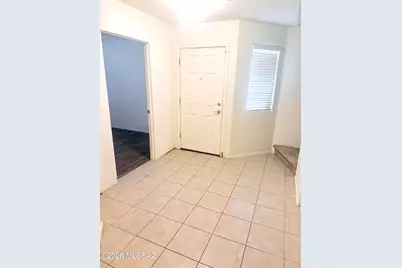 6345 S Vanishing Pointe Way, Tucson, AZ 85746 - Photo 2