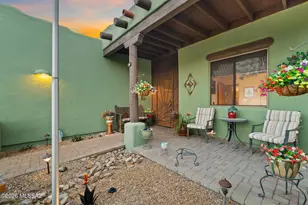 2040 S Doubletree Ln, Tucson, AZ 85713 - Photo 12