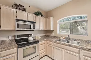 7050 E Sunrise Dr, Tucson, AZ 85750 - Photo 8