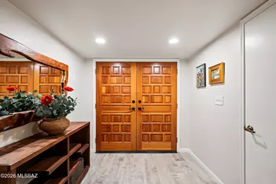 6616 N Donna Beatrix Circle, Tucson, AZ 85718 - Photo 20