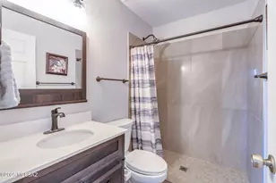 7251 E Rosslare Dr, Tucson, AZ 85715 - Photo 22