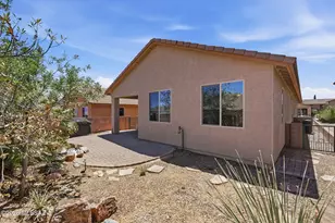 1038 W Pastora Peak Dr, Green Valley, AZ 85614 - Photo 42