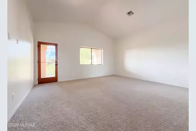 5997 N Moon Crest Drive, Tucson, AZ 85718 - Photo 4