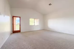 5997 N Moon Crest Dr, Tucson, AZ 85718 - Photo 4