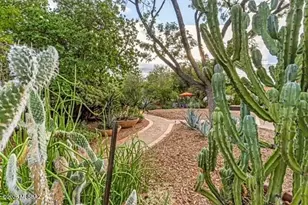 40 N Sierra Vista Dr, Tucson, AZ 85719 - Photo 30