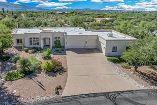 11570 E Quiet Valley Pl, Tucson, AZ 85749 - Photo 2