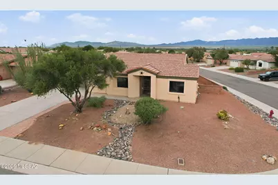 106 N Bellhaven Drive, Green Valley, AZ 85614 - Photo 2