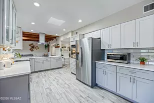 821 W Calle De Julio, Green Valley, AZ 85614 - Photo 16