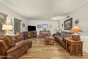 9 E Santa Belia, Green Valley, AZ 85614 - Photo 10