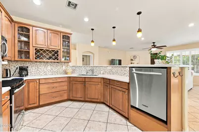 94 E Calle De La Semilla, Green Valley, AZ 85614 - Photo 18